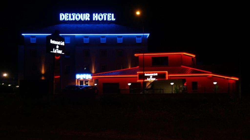 Brit Hotel Confort Montauban Bagian luar foto